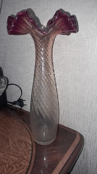 Bir vaza lalafo.az -da Bir vaza