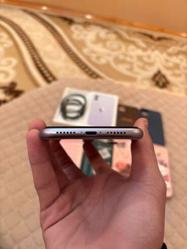 Apple iPhone: IPhone 11, 64 GB, Deep Purple, Face ID — 5