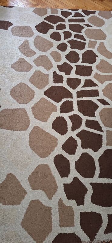 quzu derisi: Xalça Dekorativ, Kredit yoxdur — 1