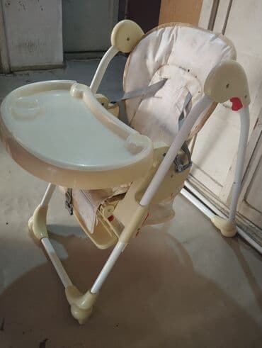 oyuncaqlar maşın: Uşaq yemək kreslosu - Rəng: bej/ağ tonlarda - Yüksək oturacaq – yemək — 1