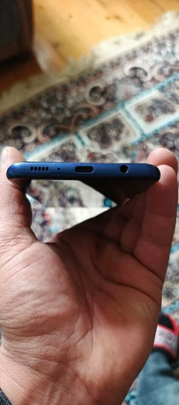 samsung a50 qiymeti baku electronics: Salam telefon normal vezyetdedir temirde olmuyu ekrani deyiwmiyib — 4