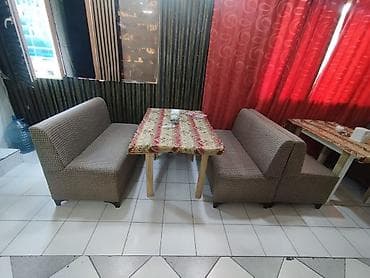 klassik divan: Kafe restoran ücün 10 dəst divan . Ölcu 1. 20 sm 2 divan 1 masa — 7