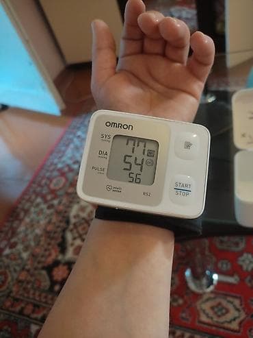 Tonometrlər: Omron RS2 bilək tipli qan təzyiqi ölçən cihaz - Türkiyədən aptekdən — 9