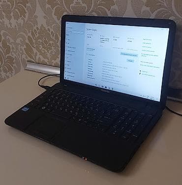 prosessor i7: İşlənmiş Toshiba, 15.6 ", Intel Core i3, 256 GB, Pulsuz çatdırılma — 1