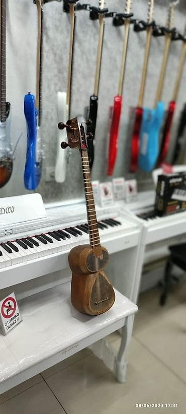 Tar, qara ağac Rast musiqi alətləri mağazası. Əhmədli, İnşaatçılar və — 1