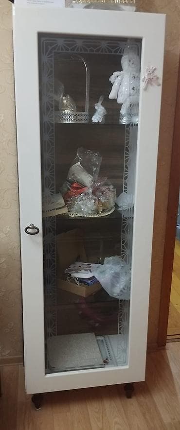 alaca mebel: Qonaq otağı üçün mebel dəsti Tərkib: - TV stendi: ağ üst panel və — 2