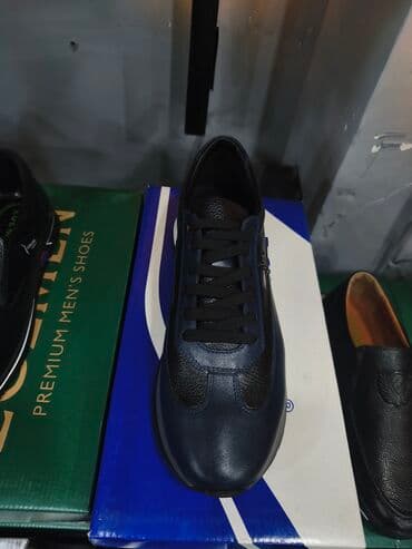 ayaqqabı кожание: Kişi ayaqqabıları – klassik və gündəlik modellər - Material: qara və — 14