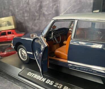 теннисный стол: Kolleksiya ücün avtomobil modeli Citroen DS23 Pallas blue silver — 9