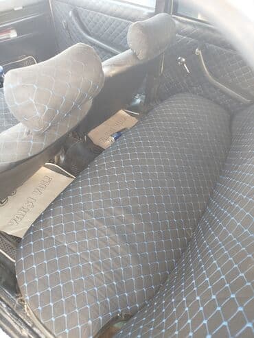 lokbatanda heyet evleri 2025: VAZ 2106 sedan - Kuzov: 4 qapılı sedan, açıq-boz rəng. Xrom ön — 4