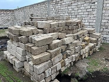 das bazar: 600-700 eded kubik, unvan Merdekan — 3