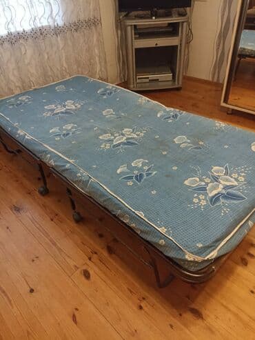 bacu döşəklər: Təknəfərlik çarpayı, Matras ilə, Azərbaycan — 1