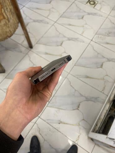 note 12 pro max: IPhone 13 Pro Max, 128 GB, Space Gray, Face ID — 4