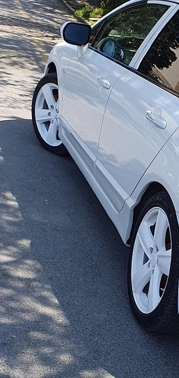 şinlər disklər: İşlənmiş Disk Lexus R 17, 5 Boltlu — 4