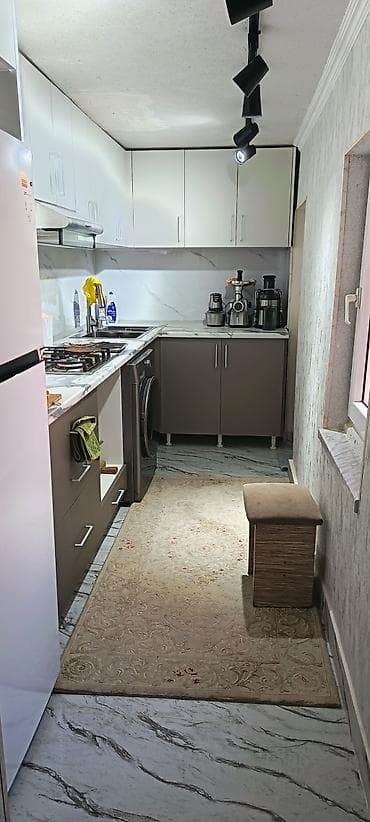 xudat ev: Qiymet 65000.unvan yeni ramani agciceyim gul maqazininen uz be uz — 2