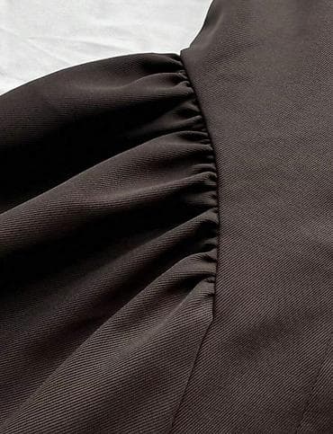 mini qəlyan: SHEİN TƏZƏ Qısa qəhvəyi don – kvadrat dekolte və iplis ətək - Rəng — 3