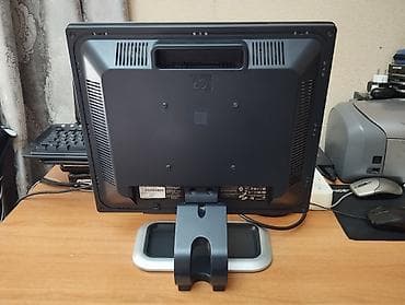 hp deskjet 2050: HP LCD COLOR MONİTOR Model: L1710 17-düym ekrandır. Əla işləyir heç — 9