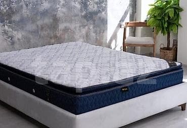 matras taxt: 1.90 1.80 Taxt matrasi təze kimidi. Matros qoruyucu ilə işlənib, ona — 1