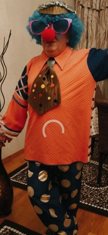 смешная доска объявлений: Kloun kostyumu satilir — 2