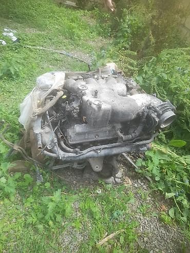 s class yan guzgu: Məhsul: Avtomobil mühərriki (tam komplekt deyil) Təsvir: - Ön çəkili — 2