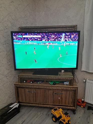 tv sten: Televizor Samsung LED ekran 55" FHD (1920x1080) — 1