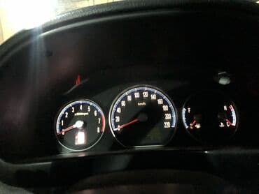 qadınlar ucun maşınlar: Hyundai Santa Fe: 2.7 l | 2008 il Ofrouder/SUV — 18