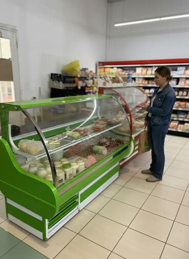 Gözəllik və estetika avadanlığı: Salam, Soyuducu yeni kimidir. Sadəcə təmizliyə ehtiyacı var. Arxa — 1