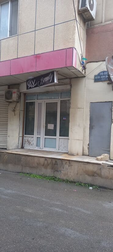 obyekt salon: Gözəllik salonu üçün nəzərdə tutulmuş bu dəstə işıqlı makiyaj masası — 2