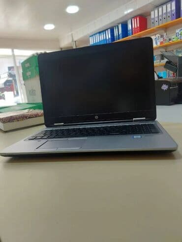 data nömrə: Bu HP noutbuku gündəlik işlər və məhsuldarlıq üçün nəzərdə — 2