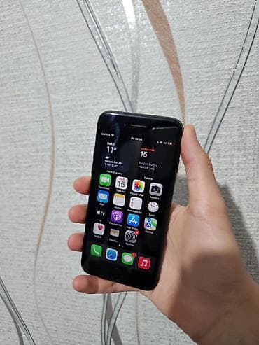 telefin: IPhone 7, Qara, Barmaq izi — 9