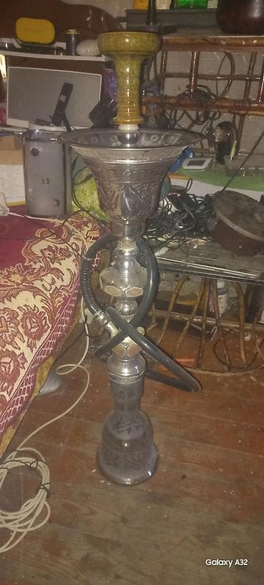 bas: Klassik nərgilə dəsti - Material: metal gövdə, qalın şüşə kolba — 1