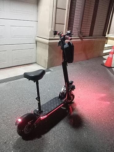 electrikli scooter: İşlənmiş Elektrik samokat 10", > 1000 Vt, > 45 km/s, Ünvandan götürmə, Ödənişli çatdırılma — 2