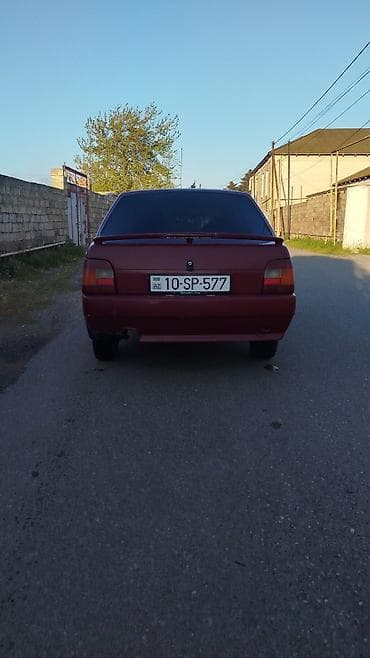 masin nasos: Model: ZAZ Slavuta (Daewoo/VAZ bazalı), 4 qapılı sedan Rəng: Tünd — 3