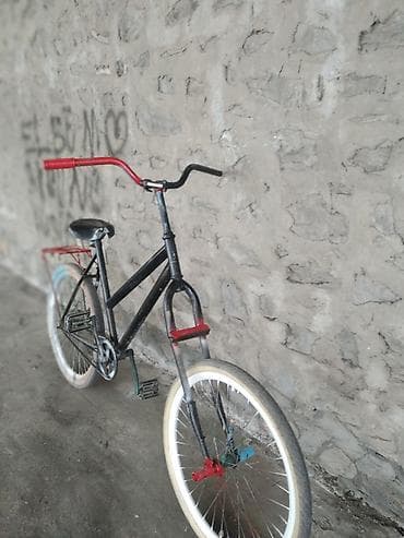 ucuz su çənləri: Velo satılır ideal vəziyyətdədi heç bir problemi yoxdur Qiymət:90 Azn — 2