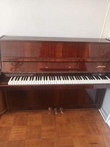 Pianino 50 azn satilir‼️unvan bileceri yiz7255 sekine at lalafo.az Pianino 50 azn satilir‼️unvan bileceri yiz7255 sekine