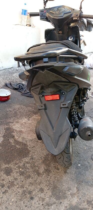 купить мопед бу: - 2024, 150 см3, 2024 год — 2