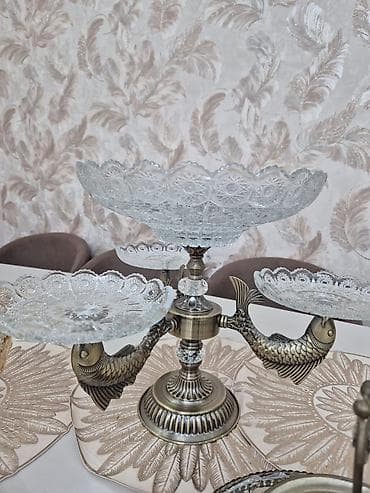 Masa üstü dekorativ qab dəsti birlikde qiymeti 100azn - 1 ədəd — 3