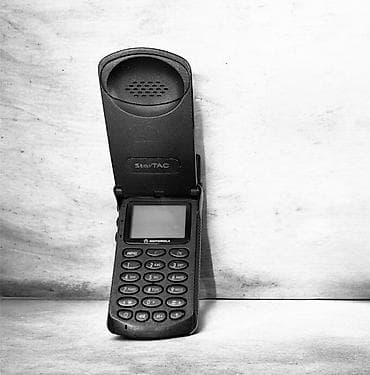 motorola g13: Motorola rəng - Qara, Düyməli — 2
