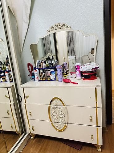 yataq desti islenmis: İkinəfərlik çarpayı, Dolab — 4