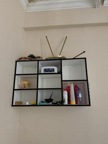 Qonaq otağı dəstləri: Aksesuar rəfi, Düz — 2