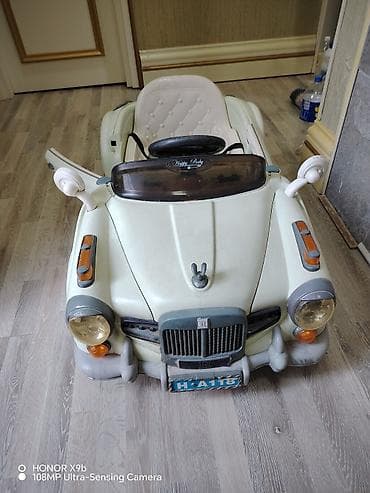 Uşaq üçün elektrikli qəmbərli klassik kabriolet tipli maşın oyuncağı — 4