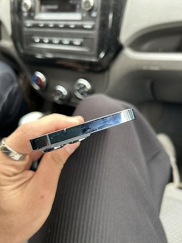 ifon 11: IPhone 13 Pro, 128 GB, Sierra Blue, Face ID — 6