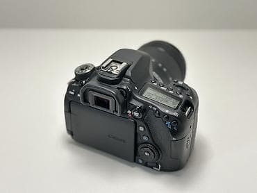 foto aparat canon: Canon EOS 80D + Canon EF-S 18-135mm f/3.5-5.6 IS STM dəst - Kamera — 5