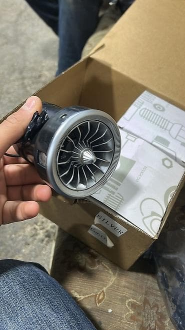 Avtomobil üçün turbina formalı hava deflektoru (salon deflektoru)