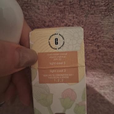 Orjinal Clinique Even Better Clinical Vitamin Makeup – SPF 50, “light