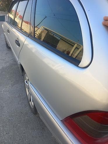 qazel satışları: Mercedes-Benz C 240: 2.4 l | 1998 il Universal — 9