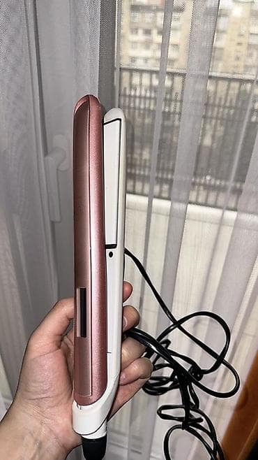 Saç düzləşdirici (elektrikli) - Rəng: ağ/çəhrayı-metallik gövdə -