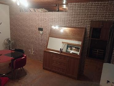 metbex mebileri: 400 azn komunal ayrı

2 və 3 nəfərdən artıq olmasın

Qizlar — 2