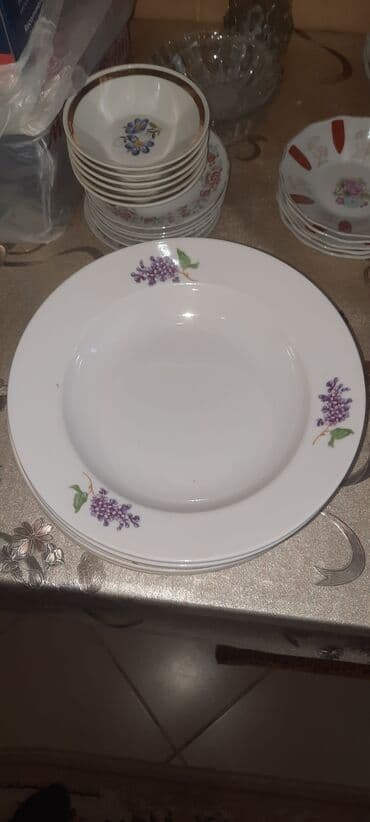 ucuz qab qacaqlar: Boşqablar, rəng - Ağ — 10