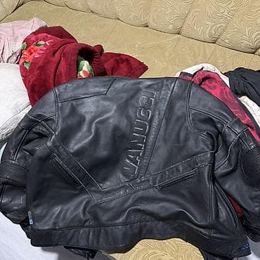 03 mator: Endirim eliyecem cuzi 2/3 defe geyinilib . Yep yenidir . Cizigi bele — 1