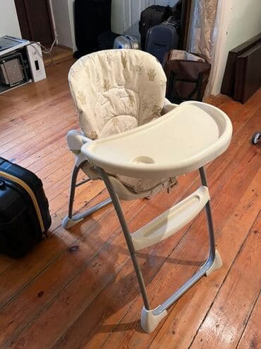 Uşaq yemək stulu - Təhlükəsiz və rahat konstruksiya: möhkəm metal